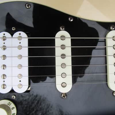 Fender Stratocaster Guitar, 2008, USA, Blizzard Pearl, Suhr & D. Allen Pu's, Great Guitar image 4