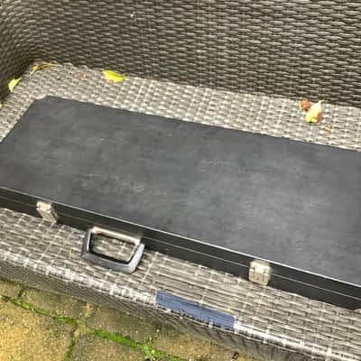 Hohner  Left hand Lefty Handed / G3 T Tremolo Headless Guitar Licensed by Steinberger - Black image 18