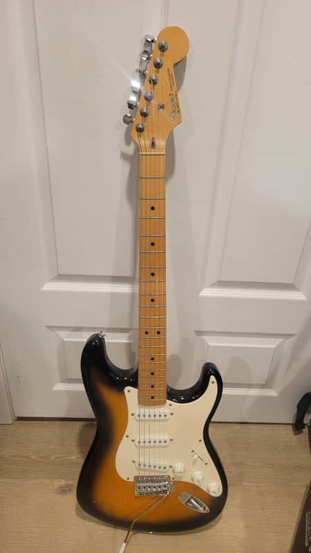 Fender Standard Stratocaster with Vintage Tremolo 1991 - 1997