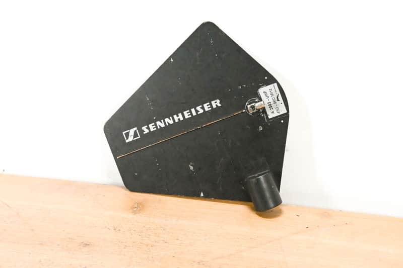 Sennheiser Sennheiser A 2003-UHF Passive Directional Antenna