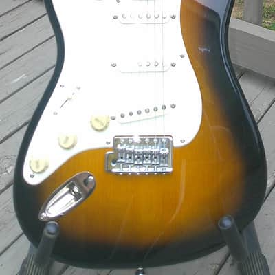 Fender Squier Classic Vibe Stratocaster 50's 2-tone sunburst image 1