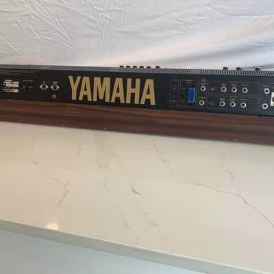 Yamaha CS-70M imagen 11