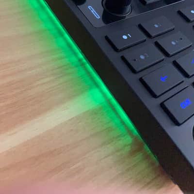Native Instruments Traktor X1 MK3 - Portable USB DJ Controller (Brand New) image 6