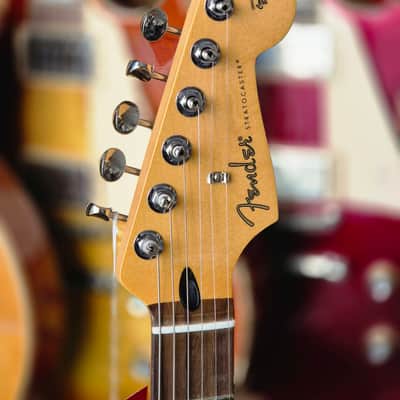 Fender Player II Stratocaster HSS 2026 - Coral Red image 7