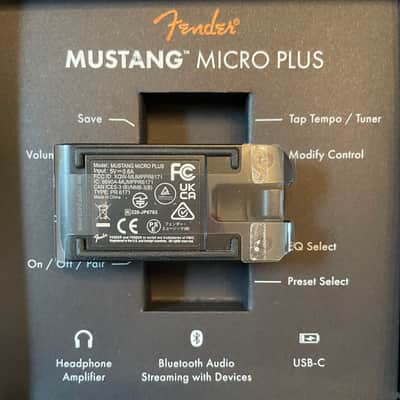 Fender Mustang Micro Plus Headphone Guitar Amp in Mint Condition image 2