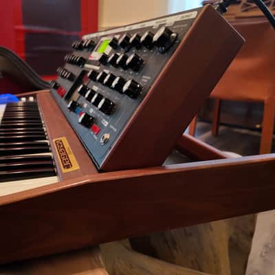 Moog Minimoog Voyager Signature Edition 44-Key Monophonic Synthesizer 2002 - Cherry Cabinet image 11