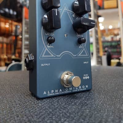 Pédale de Guitare Darkglass Electronics Alpha Omicron Preamp image 1