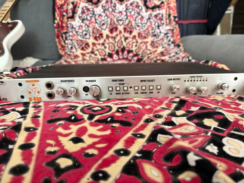 Dangerous Music D-BOX Monitor Controller and Summing Box 2006 - 2019 - Silver image 1