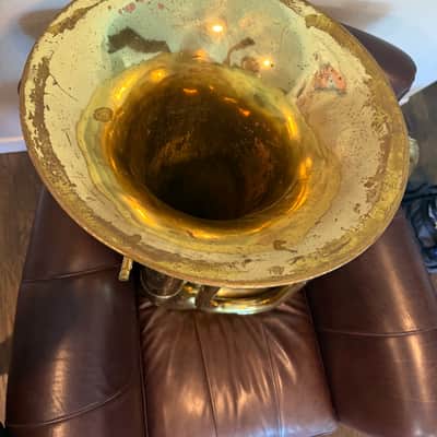 Yamaha YBB-321 BBb 4-Valve Tuba with Case image 8