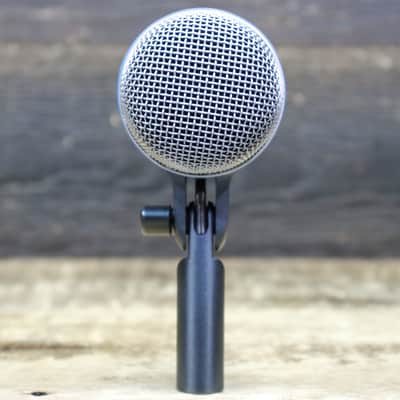 Shure Beta 52A Supercardioid Pickup Pattern Dynamic Kick Drum / Bass Microphone image 4