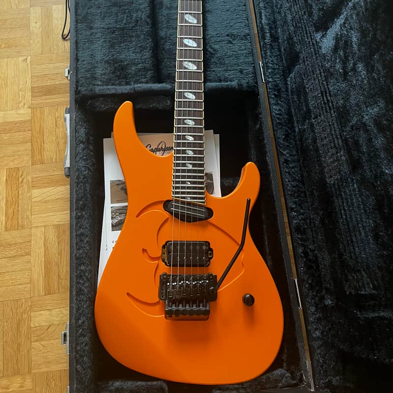 Caparison Apple Horn 2005 - Orange