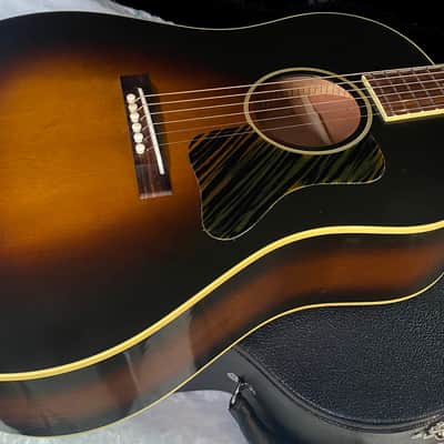 NEW! Gibson Acoustic 1934 Jumbo Acoustic Guitar - Vintage Sunburst VOS - Custom Shop - Authorized Dealer - 4.2lbs - G07202 image 3