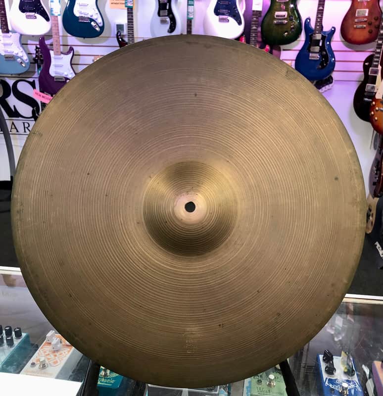 Zildjian Vintage 18” Crash Cymbal - Pre Owned image 1