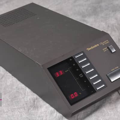 Technics SP-10MK3 Direct Drive Turntable W/ Power Unit in Very Good Condition image 14