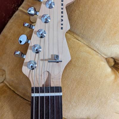 Reverend Buckshot with Rosewood Neck 2024 - Party Red image 3