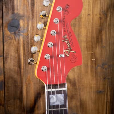 Fender AV II Jazzmaster, Rosewood Fingerboard - Dakota Red image 3