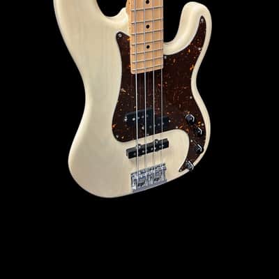 Sadowsky Metro 4 HPJ Trans White, Maple Fingerboard, Very Good/Excellent Condition image 4