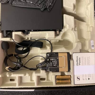 Sennheiser Evolution Wireless Digital Headmic Set – Professional Wireless Headset Microphone System image 2