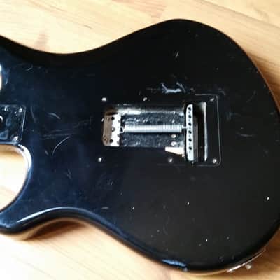 Peavey Raptor Plus electric guitar body image 3