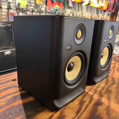KRK RP-5 Rokit G4 2-Way 5" Active Studio Monitors (Pair) 2019 - 2021 - Black image 3