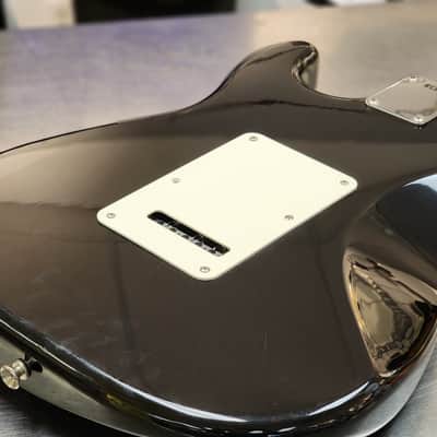Fender 1998 Mexican Standard Stratocaster with Rosewood Fretboard Black image 6