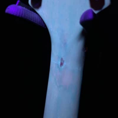 Ibanez Model 2387 Rocket Roll (1970s), Flying V Lawsuit, Player image 16
