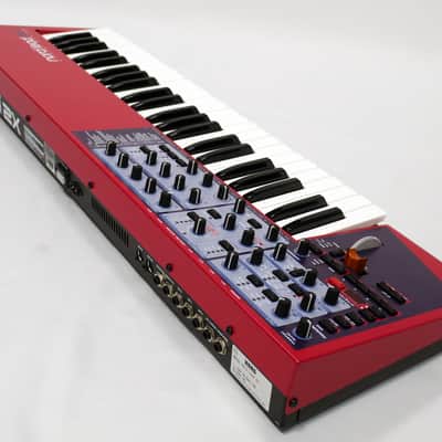 nord Lead 2X + Softcase image 2
