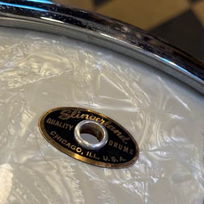 VINTAGE 1960's Slingerland 5.5x14 Radioking Snare Drum in White Marine Pearl image 7