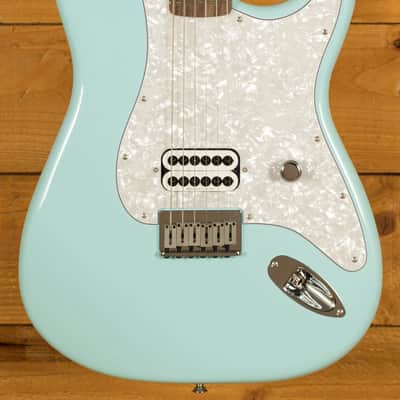 Fender Tom DeLonge Stratocaster - Rosewood - Daphne Blue *B-Stock* image 3