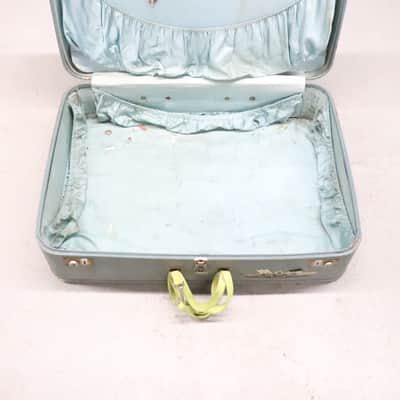 Vintage Suitcase Hardware Case image 11