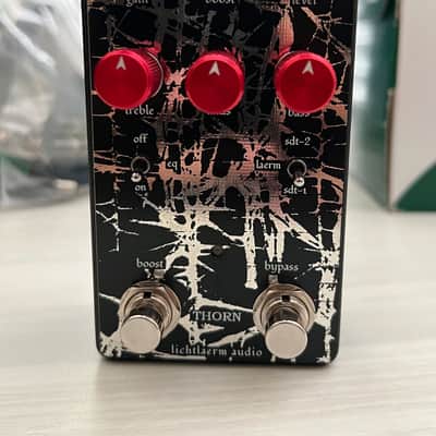 Lichtlaerm Audio Thorn w/box, sticker, bag and feet image 2
