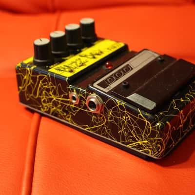 DOD BuzzBox Buzz Box FX33 Noise Octave Down | Reverb