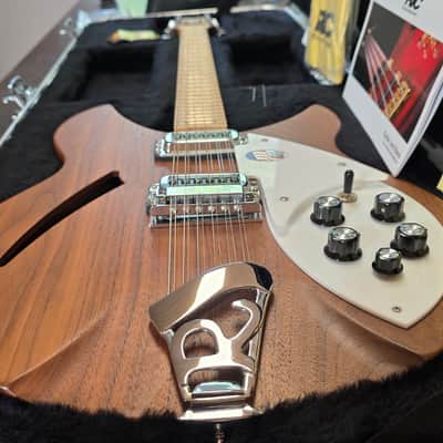 Rickenbacker 330/12 Walnut BRAND NEW NOS 2014 American USA Twelve 12 String 330 Electric Guitar image 2
