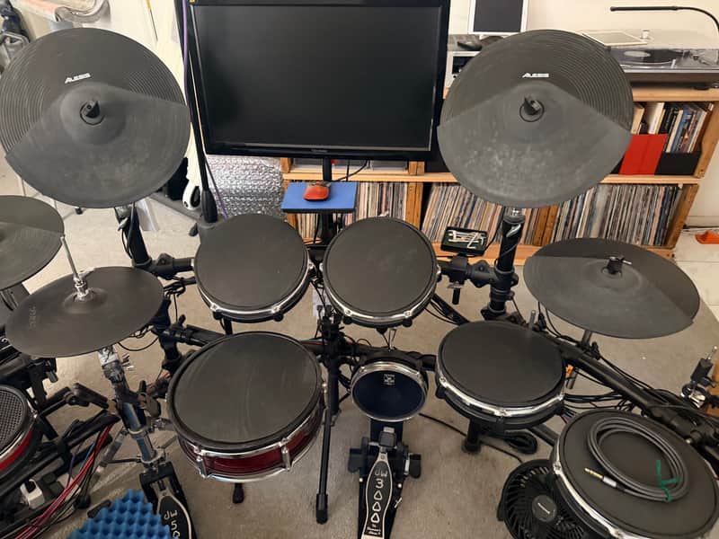 Roland TD-20 V-Drums Module + Electronic Drum Kit Bild 1