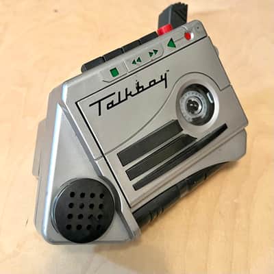Deluxe Talkboy image 3