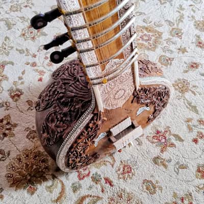 Javid Sitarmaker Javid Sitarmaker Pune Concert Sitar (2023) - Nikhil Banerjee Style (Teak Wood, Double Toomba, Internal Pickup + Fiberglass Case) 2023 - brown image 3