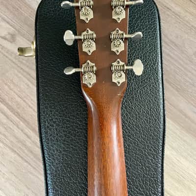 Martin 0-18 1957 image 9