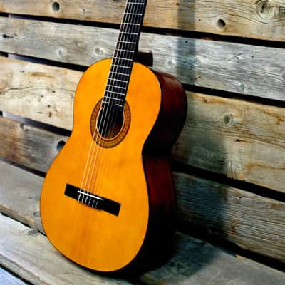 Morris MC-100 Classical Guitar | Reverb