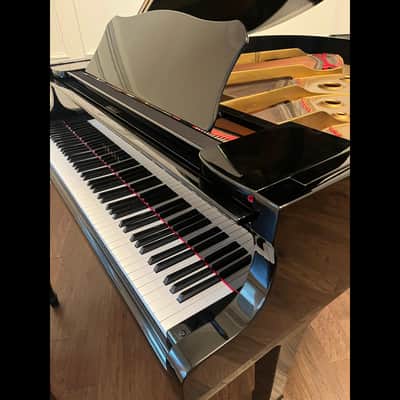 Yamaha G2 Grand Piano 5'7" – Excellent Condition image 2