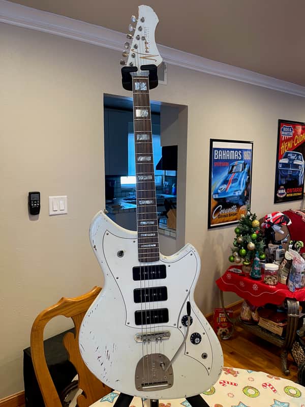 2016 Novo Serus J White by Dennis Fano image 1