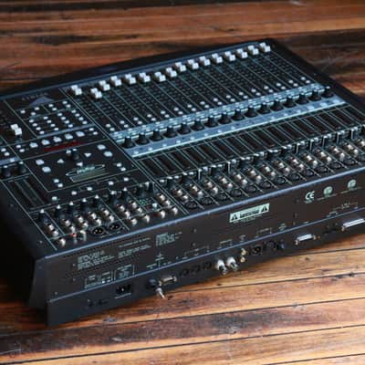 Soundcraft Spirit 328 8-Bus Digital Mixer image 8