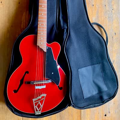 Vox Giulietta Semi acoustic VGA-3PS Archtop guitar Brand new gig case. image 1