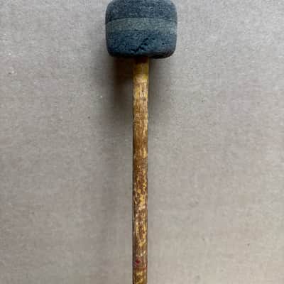 World Beat Percussion Ceramic Djembe Hand Drum w/ Original Beater – Cracked Base image 18