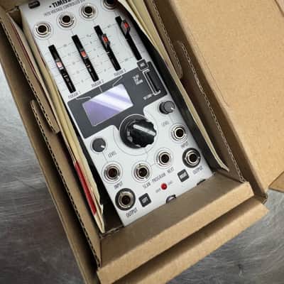 Xaoc Devices Timiszoara DSP Eurorack Effects Module and Deva Feedback Expansion Module Set image 2