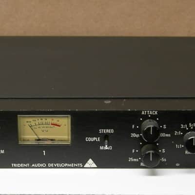 Trident CB9146 vintage 70s FET compressor made in UK - from BLUE OYSTER CULT producer BEST OFFER image 1