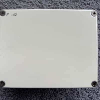 JHS Double Barrel V3 2012 - 2016 - White image 2
