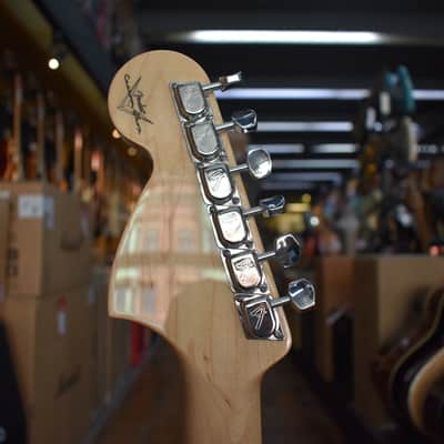 Fender Custom Shop 1968 Stratocaster DLX Closet Classic Electric Guitar 3-Color Sunburst w/Hard Case image 8