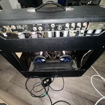 Fender Super Reverb 2-Channel 40-Watt 4x10" Guitar Combo 1963 - 1967 - Black Panel image 4