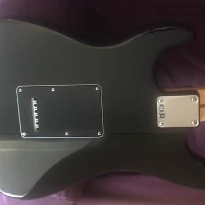 Fender Stratocaster made in USA year 2012 Black image 4