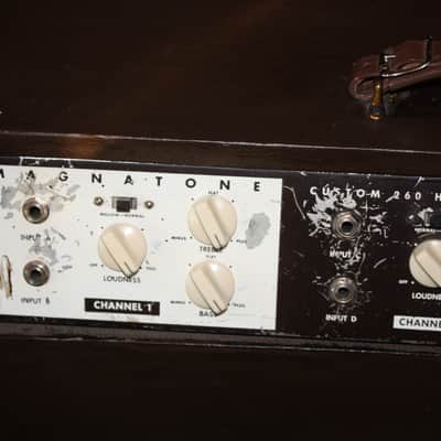 1959 Magnatone Custom 260 35-Watt 2x12" Guitar Combo image 9